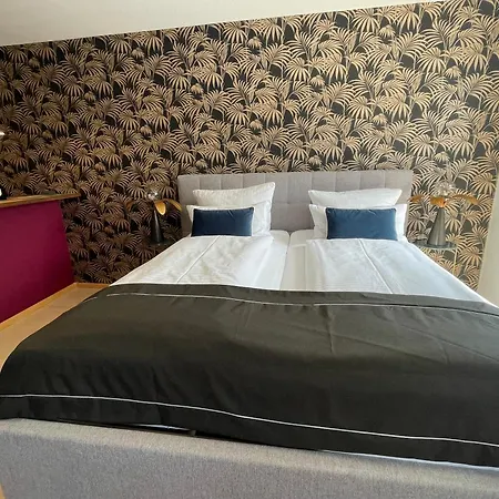 Sweet Aparthotel *
